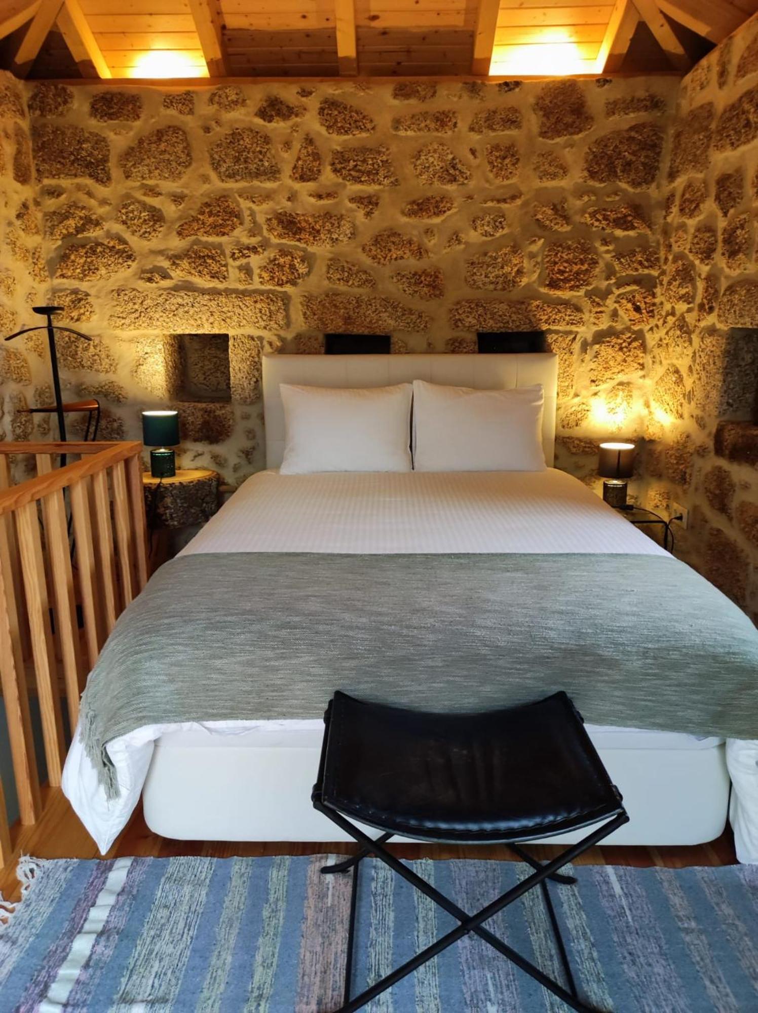 Quinta De Sao Pedro De Vir-A-Corca Em Monsanto Bed & Breakfast Ngoại thất bức ảnh